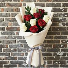 Букет цветов из:  Розы в Нижнее Маслово