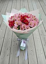 Букет цветов из:  Альстромерии в Нижнее Маслово