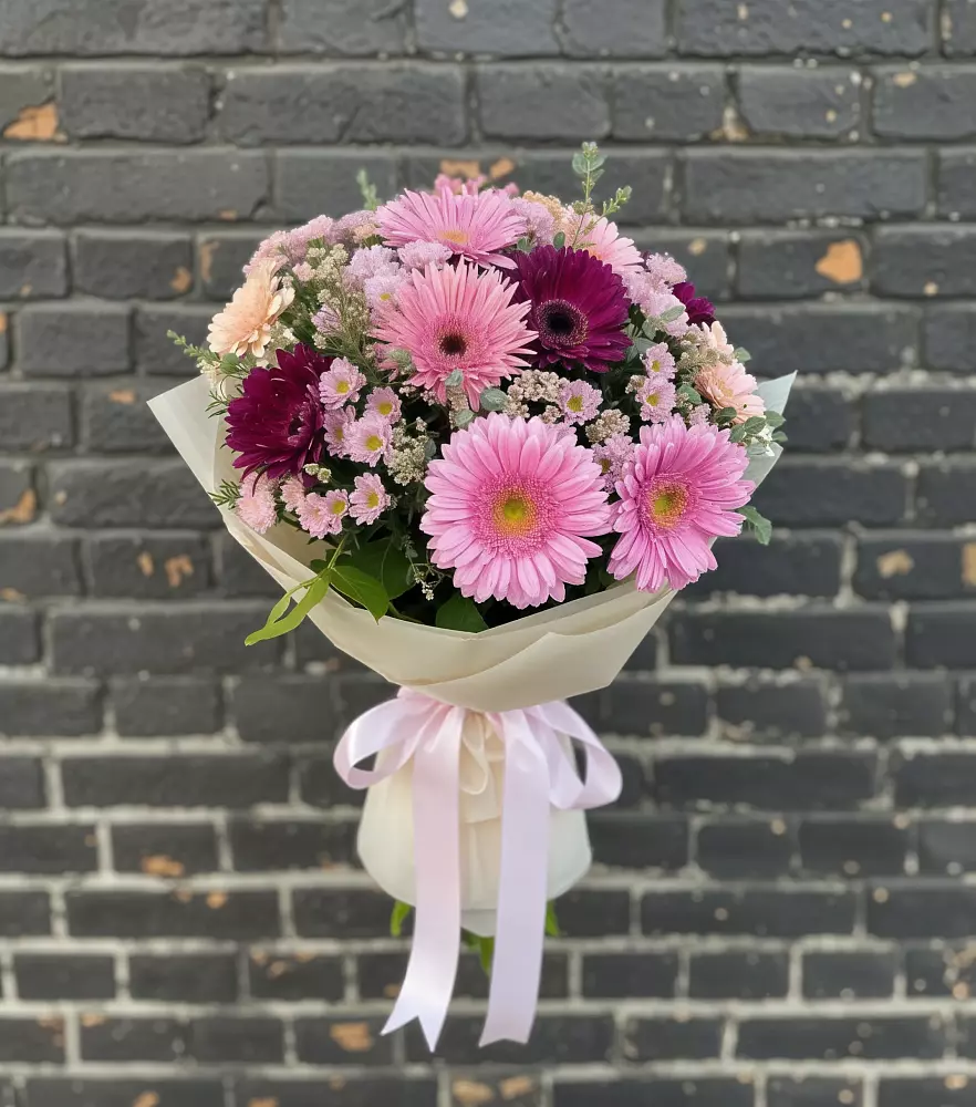 Букет цветов из: Герберы и Хризантемы в Нижнее Маслово