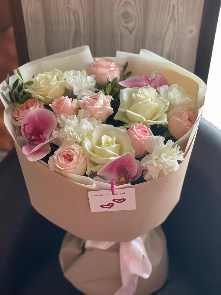 Букет цветов из: Орхидеи, Розы и Гвоздики в Нижнее Маслово