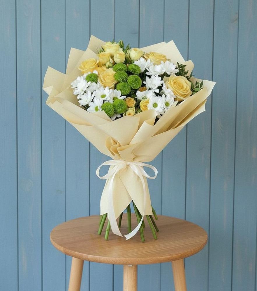 Букет цветов из: Хризантемы и Розы в Нижнее Маслово