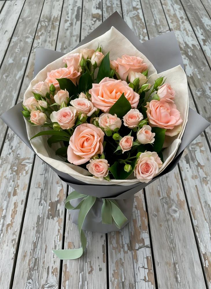 Букет цветов из: Розы в Нижнее Маслово