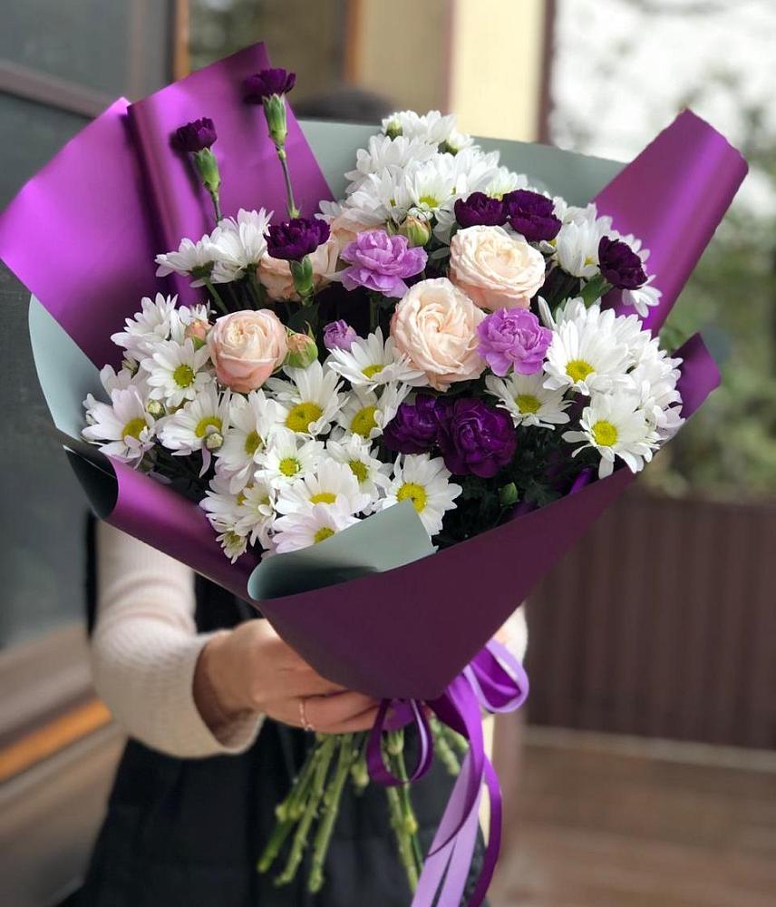 Букет цветов из: Хризантемы, Гвоздики и Розы в Нижнее Маслово