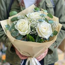 Букет цветов из:  Розы в Нижнее Маслово