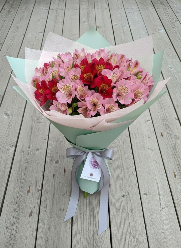 Букет цветов из: Альстромерии в Нижнее Маслово