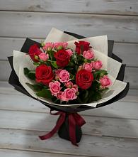 Букет цветов из:  Розы в Нижнее Маслово