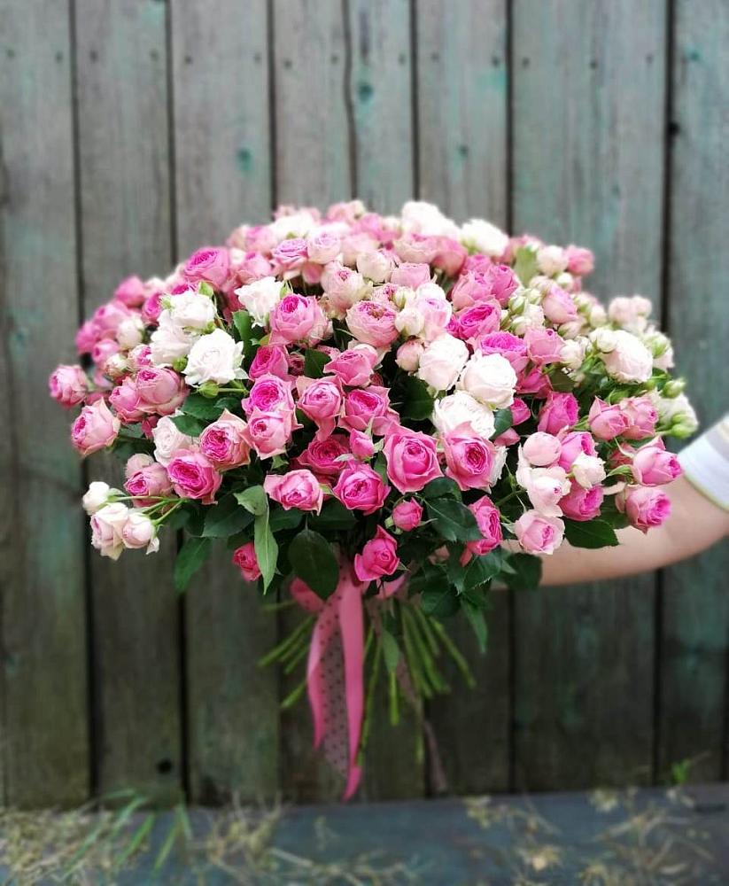 Букет Розовые кустовые розы Натали и Лав Лидия в Нижнее Маслово