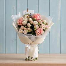 Букет цветов из:  Розы в Нижнее Маслово